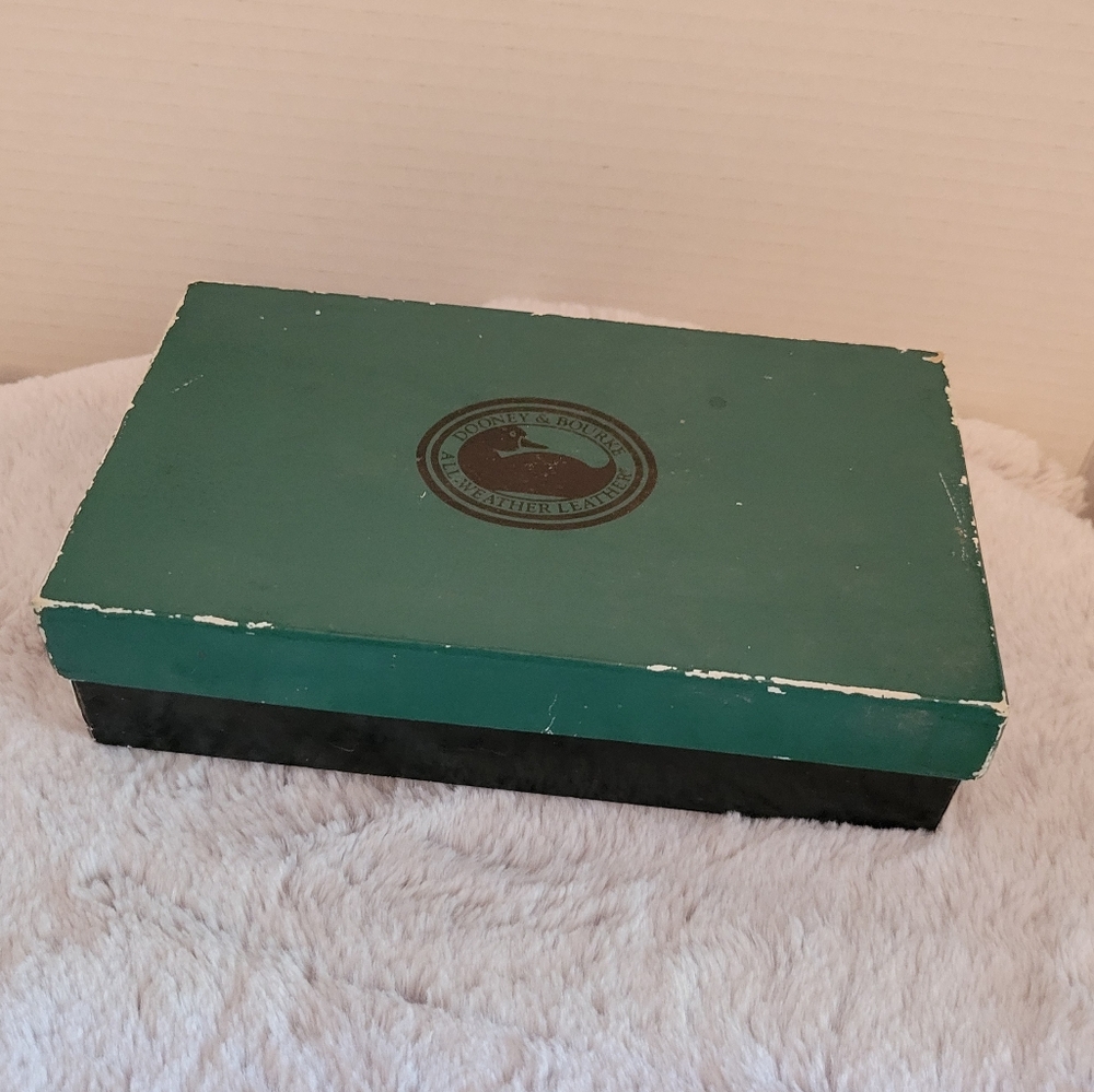 Vtg Dooney & Bourke Wallet Box